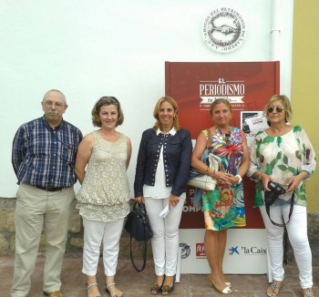 Juanjo Revuelta, Silvia Echevarría, Dolores Gallardo, Marián González y Tinuca Revolvo, de izda. a dcha.