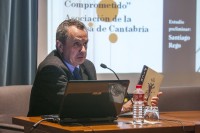 La APC presentó en el Ateneo el libro 'Pick, un periodista comprometido'