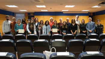 La consejera de Educación y Formación Profesional en la entrega de premios InterAulas (FOTO: Raul Lucio)